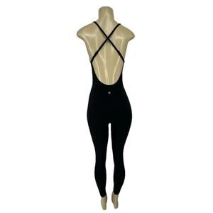 Lululemon Size 2 ? Women Align™ Cross-Back Bodysuit 25" Black 11-5k